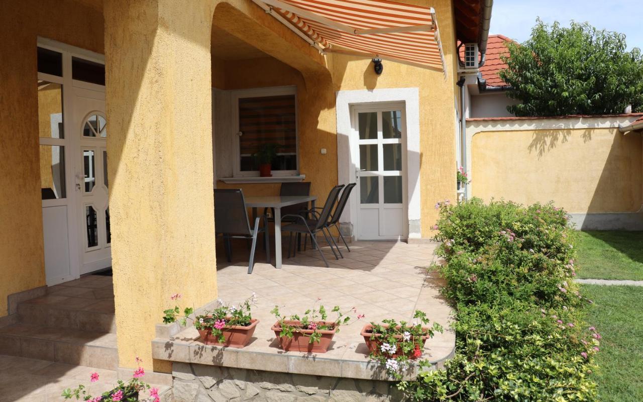 B6 Apartman Veszprém Eksteriør bilde