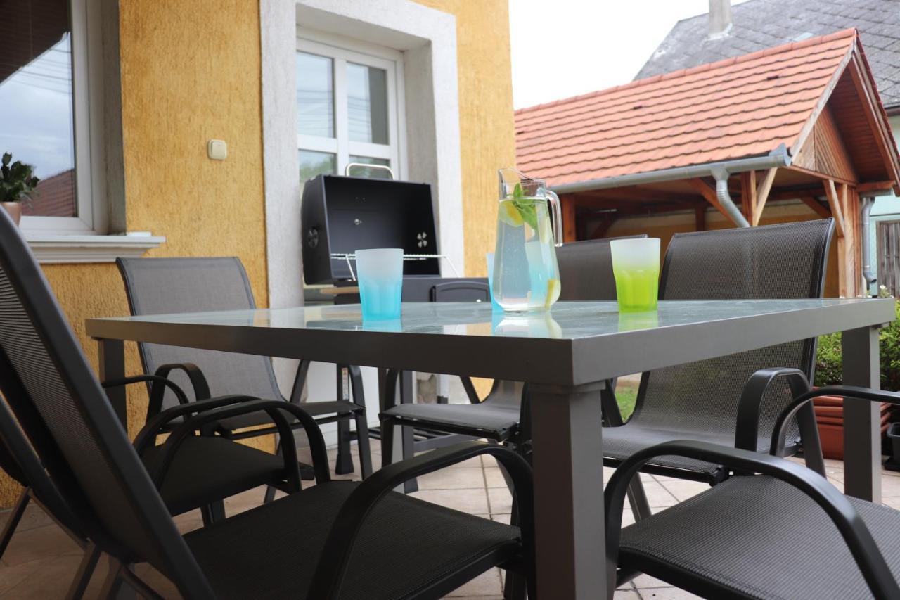 B6 Apartman Veszprém Eksteriør bilde